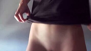 Skinny girl maiskii fucking herself with a dildo in homemade solo session 😍