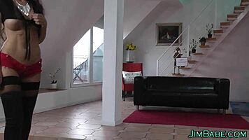 Amateur gets jizzed by old geezer fast