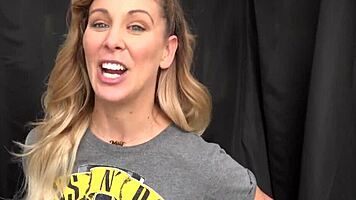 Milf seduces teen neighbor boy 😏