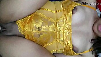 culito virgen experimenta su primer anal con creampie