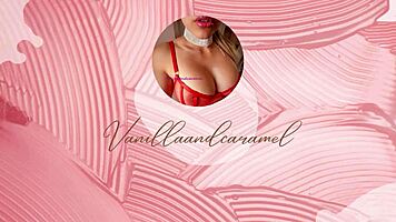 Does Bubble Butt Blonde Want Tight Pussy Pounded?