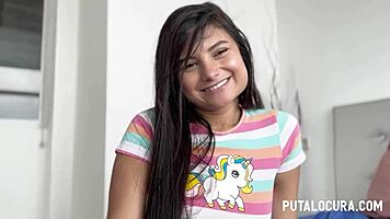 Putalocura - Exotic Colombiana Sofia Mayers Rides and Swallows!