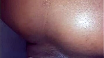 sweet moans from alicinha with something in her ass.
