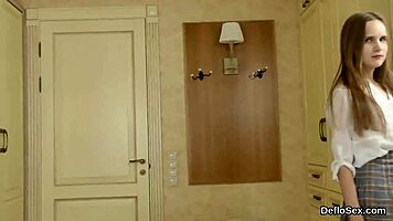 ardent teen 18+ie teases her slim honey pot to a wild climax