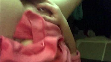 Busty babe fingering herself while watching porn, gosh, so hottt!