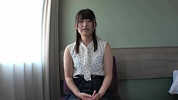 wow, sensitive amateur girl trembles from touch and enjoys intense piston