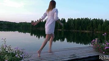 Vittoria Amada Poses With Perfect Body