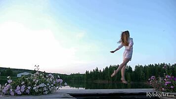 Vittoria Amada Poses With Perfect Body