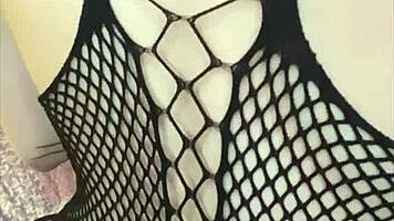 latina zorra de oro culo suave uncensored solo in bedroom