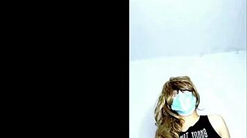 Kinky footjob with teen 😍