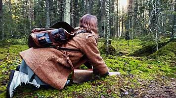 get lost in wonderlands with blue-eyed babe deepthroating in public 😘