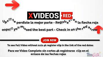 dos hermanastra disputan en quien se follara a su padrastro hasta que la menor decide coger frente a su hermanastra