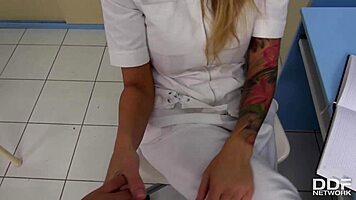 Kayla Green: Doctor, enjoy my blowjob