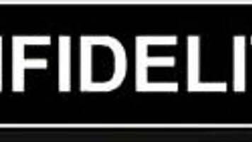 Hey, cute cheerleader Liza Rowe shakes her pom poms! 🎉