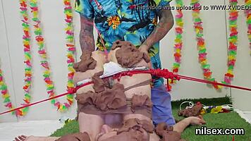 horny teen 18+ in asshole nuthouse, gettin assfucking n ass licking therapy. want to see?