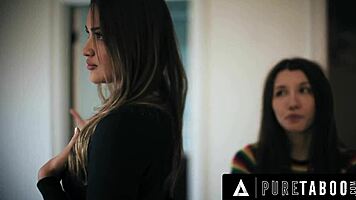 Virgin Teen Maya Woulfe Fucks Stepsister Gizelle Blanco