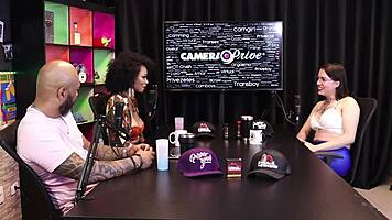 School moment of recognition as transsexual and bisexual with makeup - melissa leal