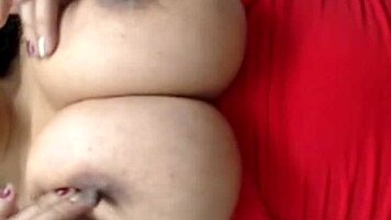 Beautiful teen shakes her big tits and ass