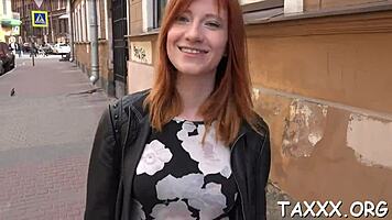 I'm giving a throat job on webcam, it's so intense and I can't stop sucking