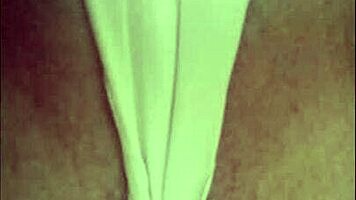 My sister-in-law's whore sends everything on whatsapp