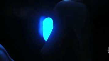 What's The Actress Name For This Teen Model?