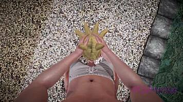 Senko-san in cosplay clothes, the helping fox