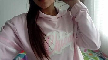 I fingered in public outdoor scandal video