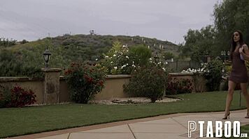 What's Good For The Gander: Petite Vanna Bardot Blows Dante Colle's Big Ass