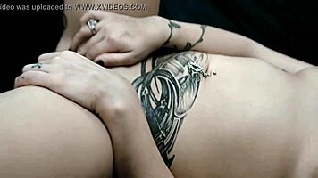 Brooklyn Masturbates Her Big Ass, Wanna See? 😜