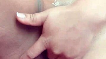 Latina teen sends silly masturbation clip via WhatsApp