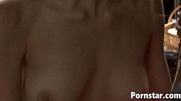 Beata Undine 18+ baisée par boss de bureau