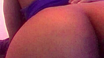 why did that bucetuda leave my dick burning from so much pounding?