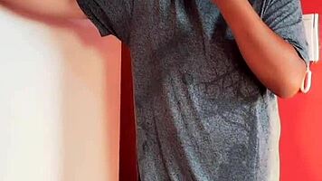 i pay the pizza guy with my ass and get creampied. what a fun way to save money.