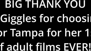 Aria Nicole and Giggles Suck Each Other's Feet as Foot Friends