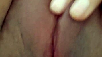 Indian Babe Rubs Her Slutty Wet Cunt Before Work!