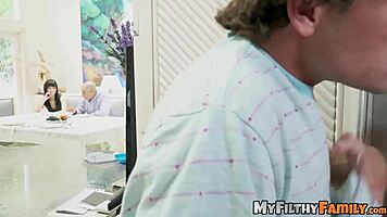 Young Latina Isabella Nice Gets Analled!