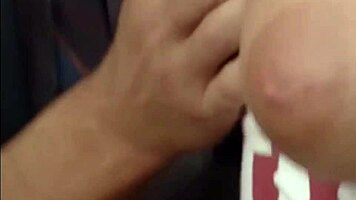 Ugh, tako pohoten gledam Katy Bormans velike joške v najboljši sceni kdaj