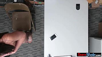 Stunning Thief Caught And Analyzed By LP Officer!