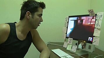 Jessica likes the taste of her sperm and fucks him with cumshot and anal finger