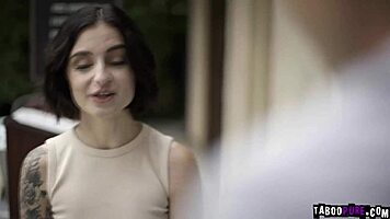 Does Stevie agree to anal with Lucky?