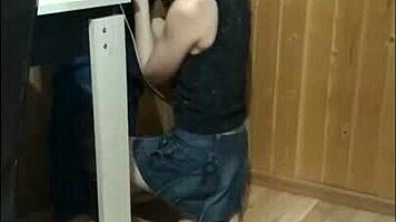 Great performance on balcony during guests' walk