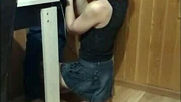 Great performance on balcony during guests' walk