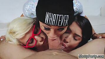 i seduce group of cam girls in party