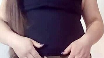 Fucking curvy Latina stepmother in leggings