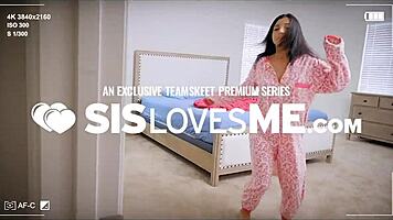 Teen pink videos xxx bear necessities threesome party hardcore