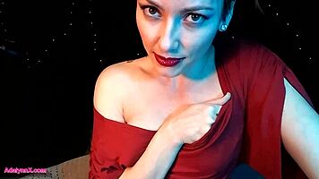 adalynnx shows off her brunette ass in petite goddess pose