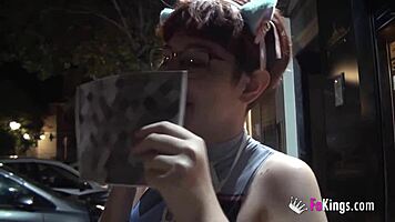 Meraki gives free blowjobs on street