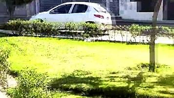 Me encuentro en el parque a madre soltera la enga�o y le doy dinero para follarla varias veces