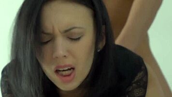 sheri vi explores her anal cravings in romantic scene