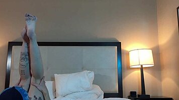 i eating hot petite woman pussy with errors